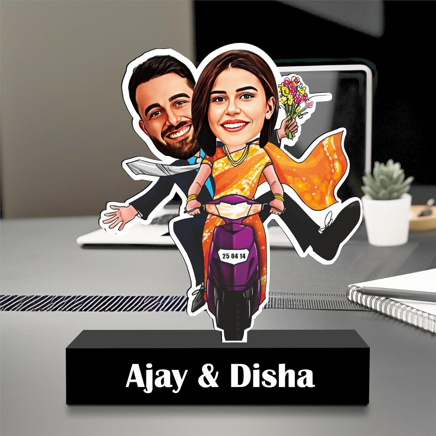 Valentines Day Gift - Personlize Caricature Gift for Husbend Wife Tabletop(You drive me crazy), Multicolor, 18 x 10 cm